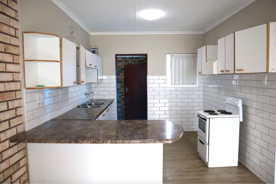 2 Bedroom Property for Sale in C Place Eastern Cape